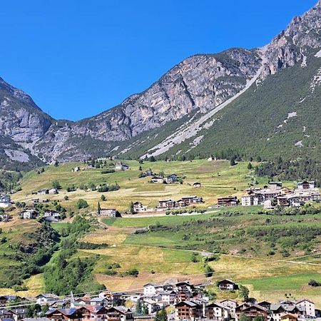 Residence Raethia Tra Bormio E Livigno Pradelle Eksteriør billede