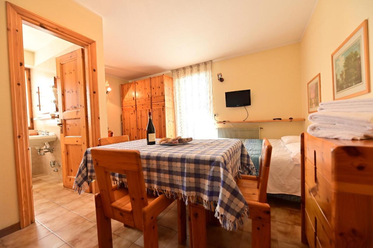 Residence Raethia Tra Bormio E Livigno Pradelle Eksteriør billede