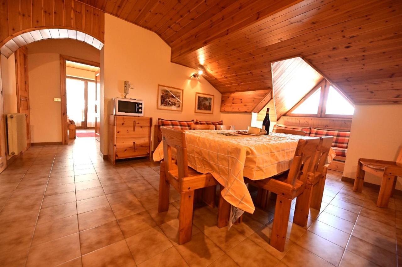 Residence Raethia Tra Bormio E Livigno Pradelle Eksteriør billede