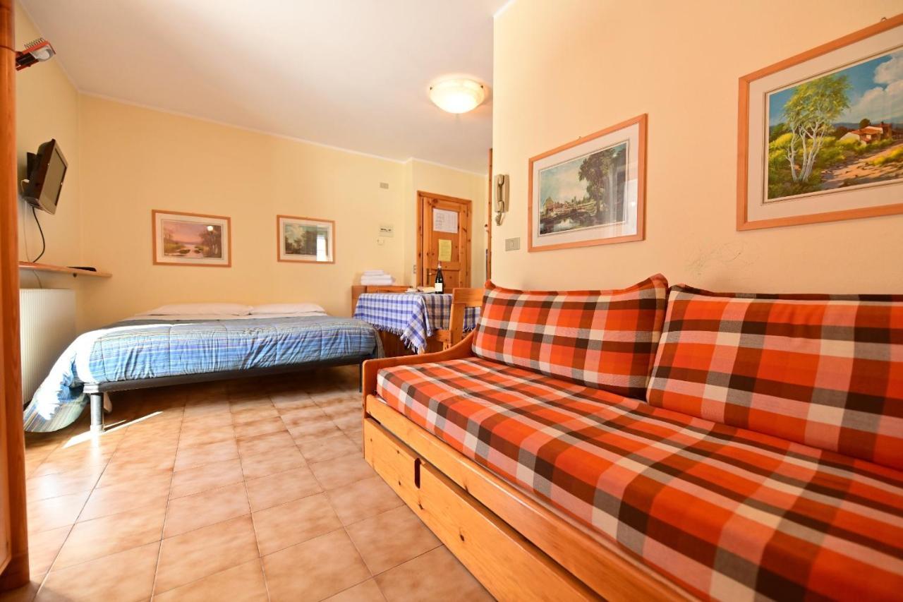 Residence Raethia Tra Bormio E Livigno Pradelle Eksteriør billede