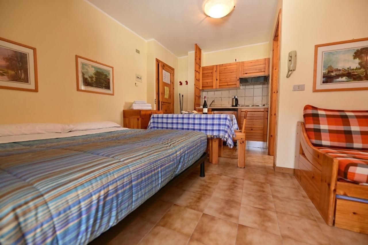 Residence Raethia Tra Bormio E Livigno Pradelle Eksteriør billede