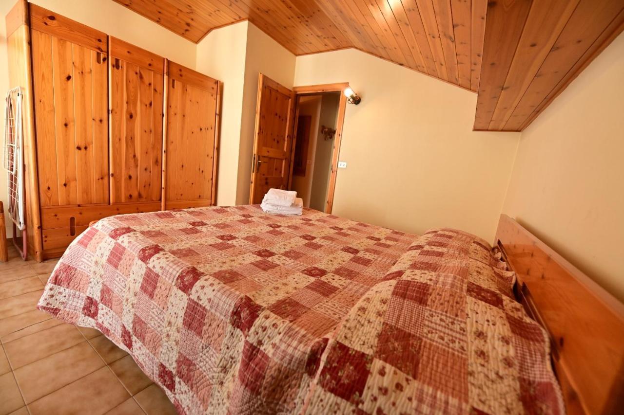 Residence Raethia Tra Bormio E Livigno Pradelle Eksteriør billede