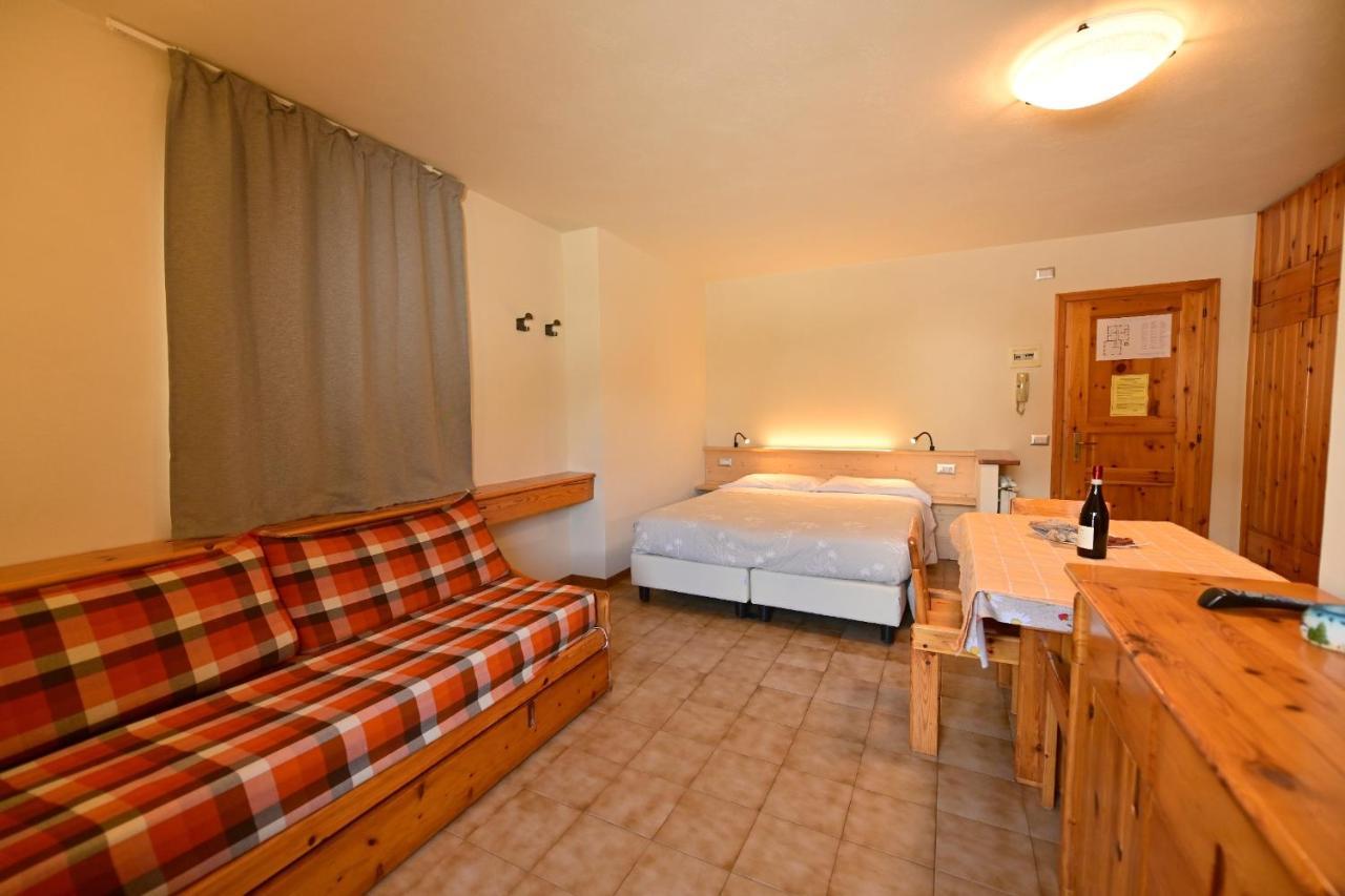 Residence Raethia Tra Bormio E Livigno Pradelle Eksteriør billede
