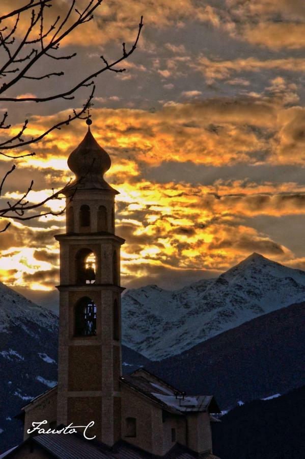 Residence Raethia Tra Bormio E Livigno Pradelle Eksteriør billede