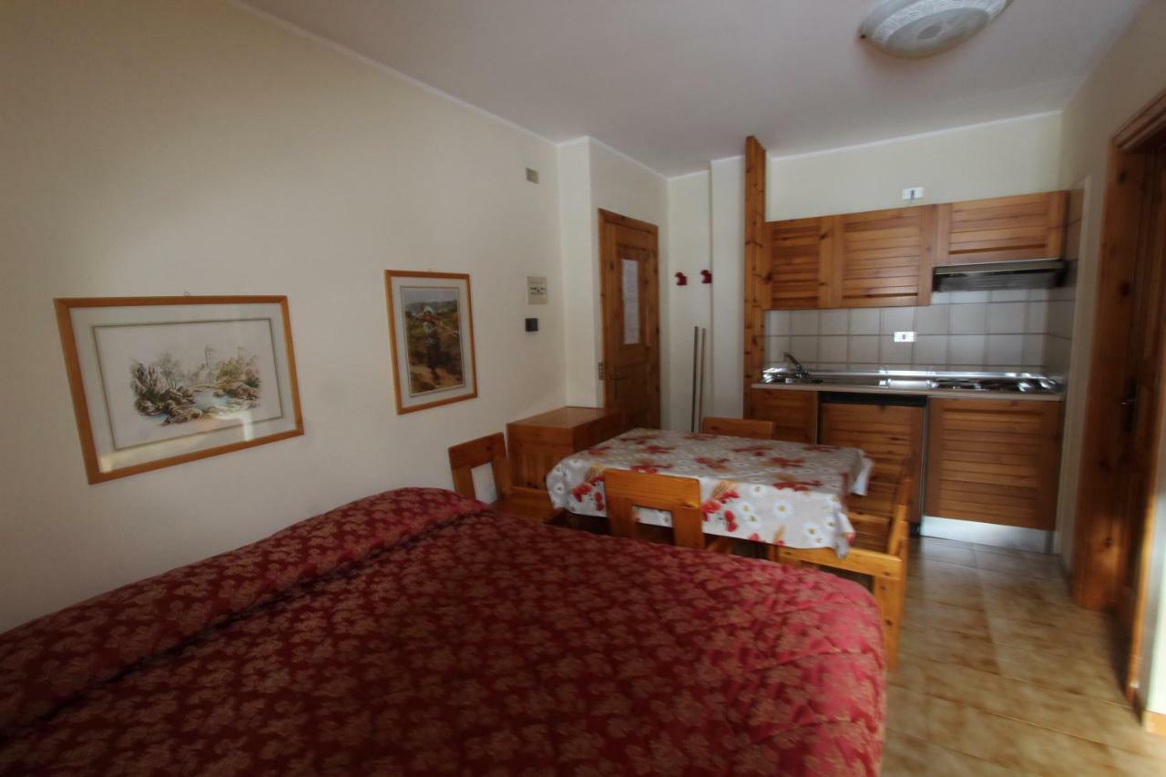 Residence Raethia Tra Bormio E Livigno Pradelle Eksteriør billede