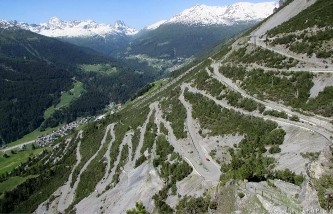 Residence Raethia Tra Bormio E Livigno Pradelle Eksteriør billede